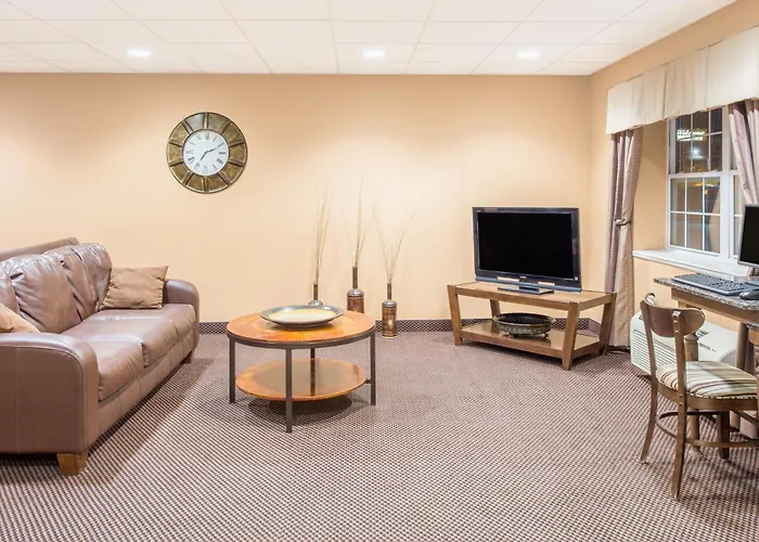 Hotel Microtel & By Wyndham Downtown - River Area