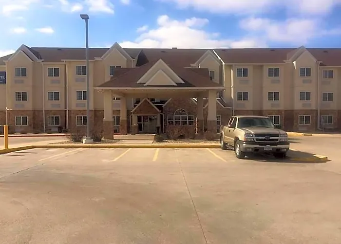 Microtel & By Wyndham Downtown - River Area 3*