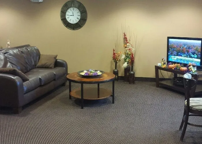 Microtel & By Wyndham Downtown - River Area Quincy