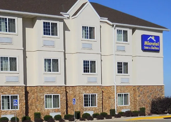 Microtel & By Wyndham Downtown - River Area Hotel Quincy