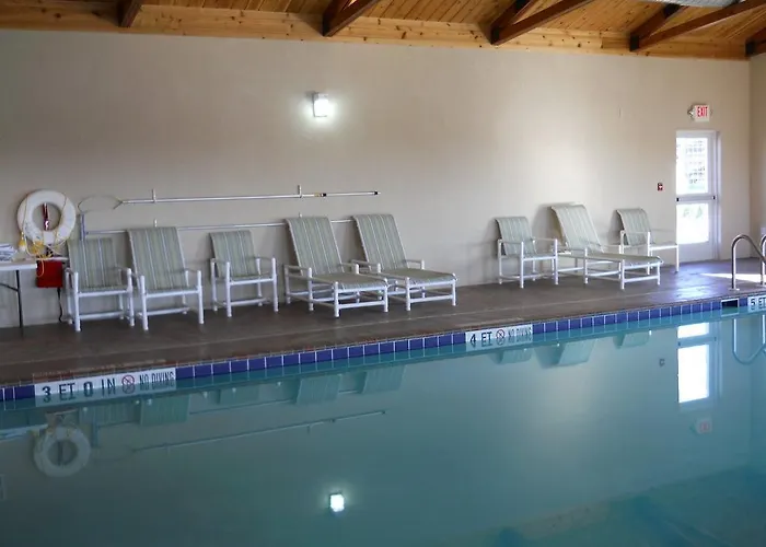 Microtel & By Wyndham Downtown - River Area 3*